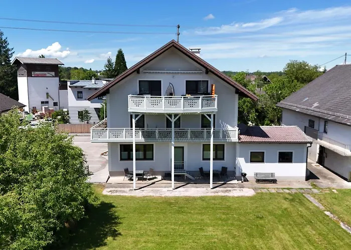 Appartement Attergautraum 2 *